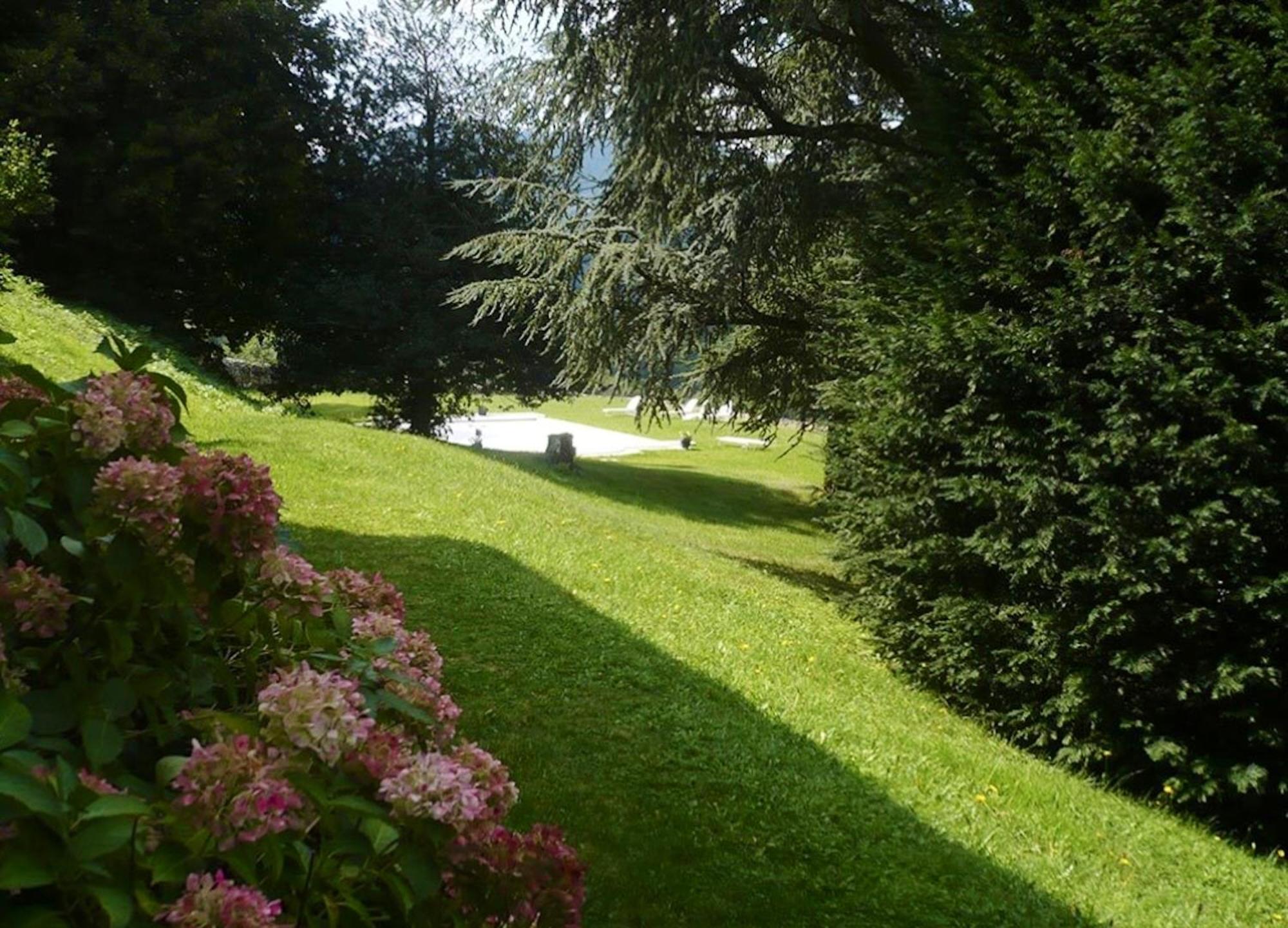 Manoir Majestueux A Satillieu Avec Piscine Privee Exterior photo